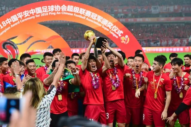 英超名宿：让英国首相给FIFA打电话 特朗普能做我们也能
